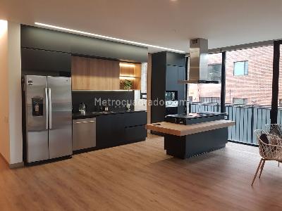 Apartamento de 3 alcobas en venta en Cabrera Chico, Bogotá, 243 m² · foto 3 de 20