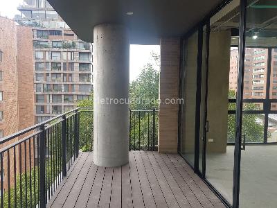 Apartamento de 3 alcobas en venta en Cabrera Chico, Bogotá, 243 m² · foto 8 de 20