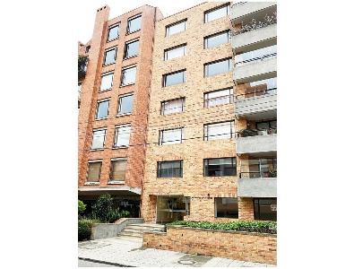 Apartamento de 3 alcobas en venta en Los Rosales, Bogotá, 236 m² · foto 16 de 16