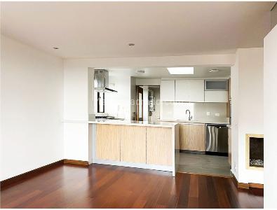 Apartamento de 3 alcobas en venta en Los Rosales, Bogotá, 236 m² · foto 7 de 16