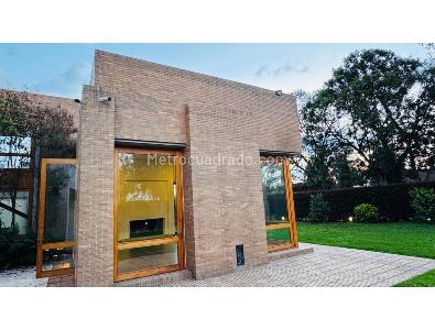 Casa de 3 alcobas en venta en Hacienda San Simon, Bogotá, 445 m² · foto 2 de 17