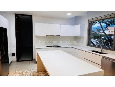 Casa de 3 alcobas en venta en Hacienda San Simon, Bogotá, 445 m² · foto 6 de 17
