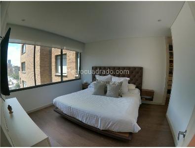 Apartamento en venta en Santa Barbara, Bogotá · foto 7 de 14