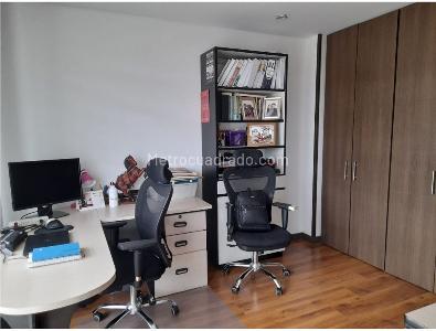 Apartamento de 4 alcobas en venta en Alejandria, Bogotá, 203 m² · foto 15 de 20