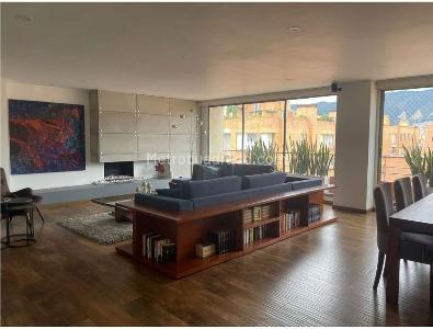 Apartamento en venta en Santa Barbara Occidental, Bogotá · foto 3 de 18