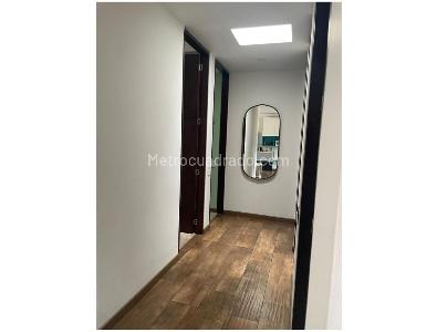 Apartamento en venta en Santa Barbara Occidental, Bogotá · foto 9 de 18