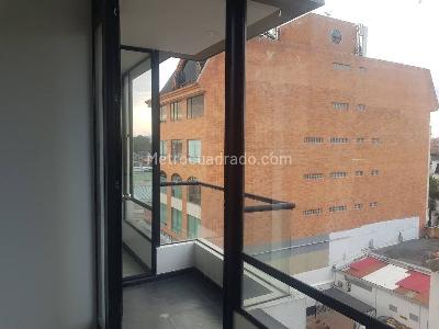 Apartamento de 3 alcobas en venta en San Patricio Santa Barbara, Bogotá, 170 m² · foto 12 de 16