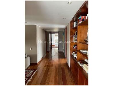 Apartamento de 3 alcobas en venta en Los Rosales Emaus, Bogotá, 300 m² · foto 15 de 20