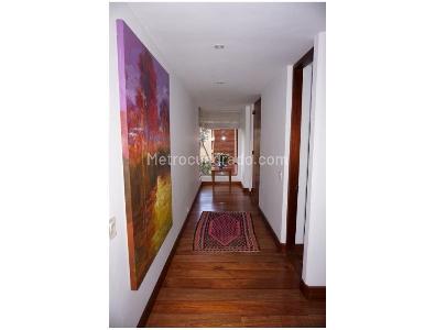 Apartamento de 3 alcobas en venta en Los Rosales Emaus, Bogotá, 300 m² · foto 16 de 20