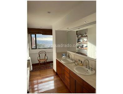 Apartamento de 3 alcobas en venta en Los Rosales Emaus, Bogotá, 300 m² · foto 10 de 20