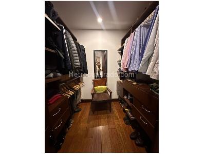 Apartamento de 4 alcobas en arriendo en Chicovirrey, Bogotá, 300 m² · foto 13 de 20