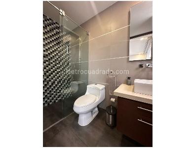 Apartamento de 4 alcobas en arriendo en Chicovirrey, Bogotá, 300 m² · foto 17 de 20