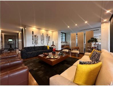 Apartamento de 4 alcobas en arriendo en Chicovirrey, Bogotá, 300 m² · foto 3 de 20