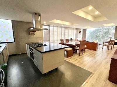 Apartamento en arriendo en Chico Santa Barbara, Bogotá · foto 4 de 8