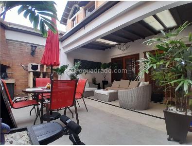 Casa de 5 alcobas en venta en Rincon De La Valvanera, Chía, 270 m² · foto 8 de 19