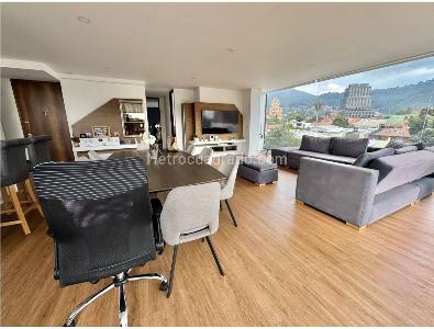Apartamento de 2 alcobas en venta en Santa Ana Occidental, Bogotá, 114 m² · foto 4 de 10