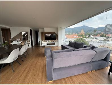 Apartamento de 2 alcobas en venta en Santa Ana Occidental, Bogotá, 114 m² · foto 5 de 10