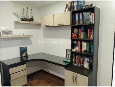 Apartamento de 4 alcobas en venta en Rincon Del Chico, Bogotá, 200 m² · foto 12 de 17