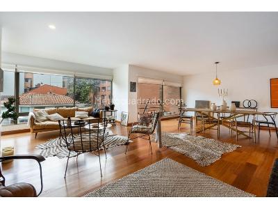 Apartamento de 3 alcobas en venta en Chico Reservado, Bogotá, 270 m² · foto 2 de 20