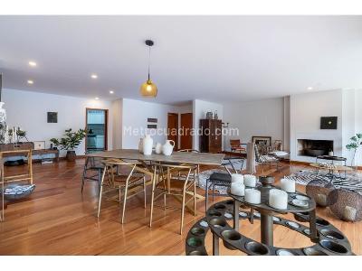 Apartamento de 3 alcobas en venta en Chico Reservado, Bogotá, 270 m² · foto 3 de 20