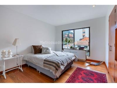 Apartamento de 3 alcobas en venta en Chico Reservado, Bogotá, 270 m² · foto 9 de 20