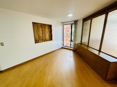 Apartamento de 2 alcobas en venta en Quinta Camacho, Bogotá, 75 m² · foto 4 de 20
