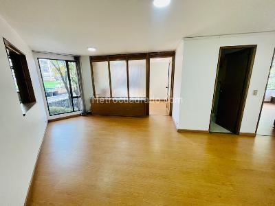 Apartamento en venta en Quinta Camacho, Bogotá · foto 5 de 20