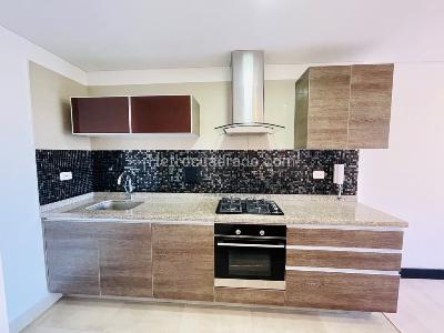 Apartamento de 2 alcobas en venta en Las Acasias, Bogotá, 68 m² · foto 4 de 20