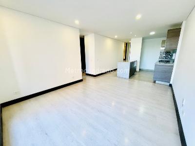 Apartamento de 2 alcobas en venta en Las Acasias, Bogotá, 68 m² · foto 9 de 20