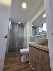 Apartamento de 1 alcoba en venta en Centro Las Nieves, Bogotá, 42 m² · foto 2 de 9