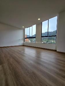 Apartamento de 1 alcoba en venta en Centro Las Nieves, Bogotá, 42 m² · foto 5 de 9