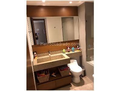 Apartamento de 3 alcobas en venta en Los Rosales, Bogotá, 185 m² · foto 7 de 14