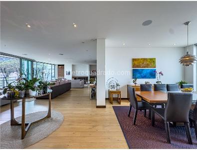 Apartamento de 3 alcobas en venta en Chico Reservado, Bogotá, 297 m² · foto 19 de 20
