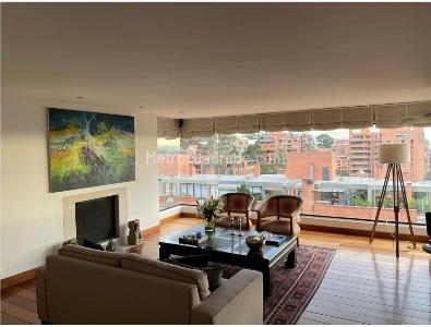 Apartamento en venta en Los Rosales, Bogotá · foto 2 de 15