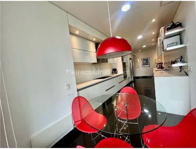 Apartamento de 3 alcobas en venta en Los Rosales Emaus, Bogotá, 290 m² · foto 11 de 18
