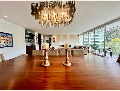 Apartamento de 3 alcobas en venta en Los Rosales Emaus, Bogotá, 290 m² · foto 2 de 18