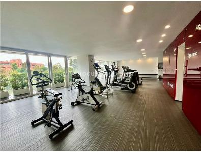 Apartamento de 3 alcobas en venta en Los Rosales Emaus, Bogotá, 290 m² · foto 15 de 18