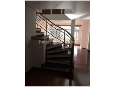 Apartamento de 3 alcobas en arriendo en Pinar Alto, Bogotá, 127 m² · foto 8 de 17