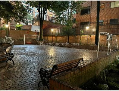 Apartamento de 3 alcobas en arriendo en Pinar Alto, Bogotá, 127 m² · foto 16 de 17