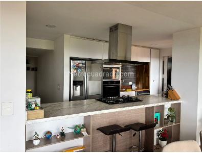 Apartamento de 3 alcobas en arriendo en Pinar Alto, Bogotá, 127 m² · foto 4 de 17