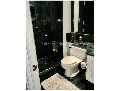 Apartamento de 3 alcobas en arriendo en Chico Norte, Bogotá, 256 m² · foto 12 de 16