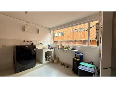 Apartamento de 3 alcobas en arriendo en El Nogal Espartillal, Bogotá, 220 m² · foto 4 de 13