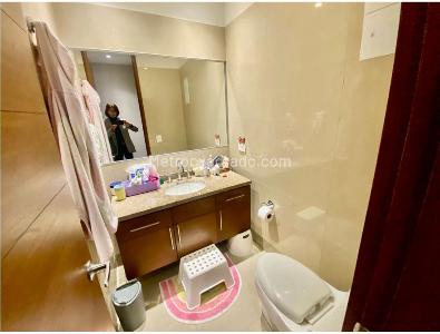 Apartamento de 3 alcobas en venta en Chico, Bogotá, 180 m² · foto 11 de 17