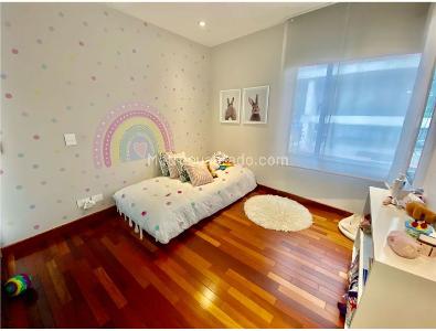 Apartamento de 3 alcobas en venta en Chico, Bogotá, 180 m² · foto 13 de 17