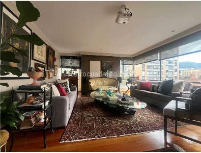 Apartamento en venta en Chico Norte, Bogotá · foto 2 de 20