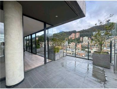 Apartamento de 3 alcobas en venta en Chico, Bogotá, 260 m² · foto 16 de 17