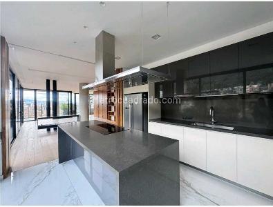 Apartamento de 3 alcobas en venta en Chico, Bogotá, 260 m² · foto 7 de 17