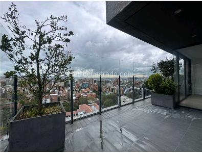 Apartamento de 3 alcobas en venta en Chico, Bogotá, 260 m² · foto 6 de 17