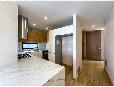 Apartamento de 3 alcobas en venta en La Cabrera, Bogotá, 133 m² · foto 4 de 18