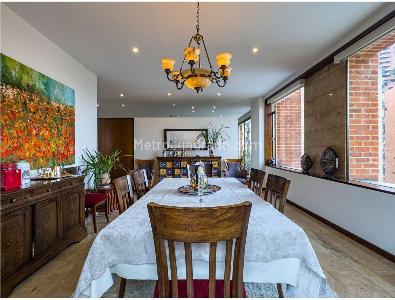 Apartamento de 3 alcobas en venta en El Refugio, Bogotá, 520 m² · foto 11 de 19